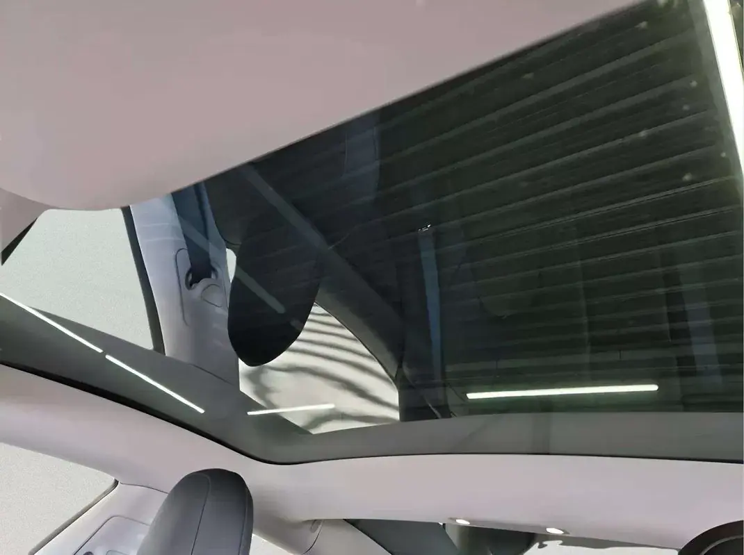 Tesla Model 3 2022 - 28500 EUR, 39200 km - AUTO.MOTO.pt - 39200km - foto 22 de 22
