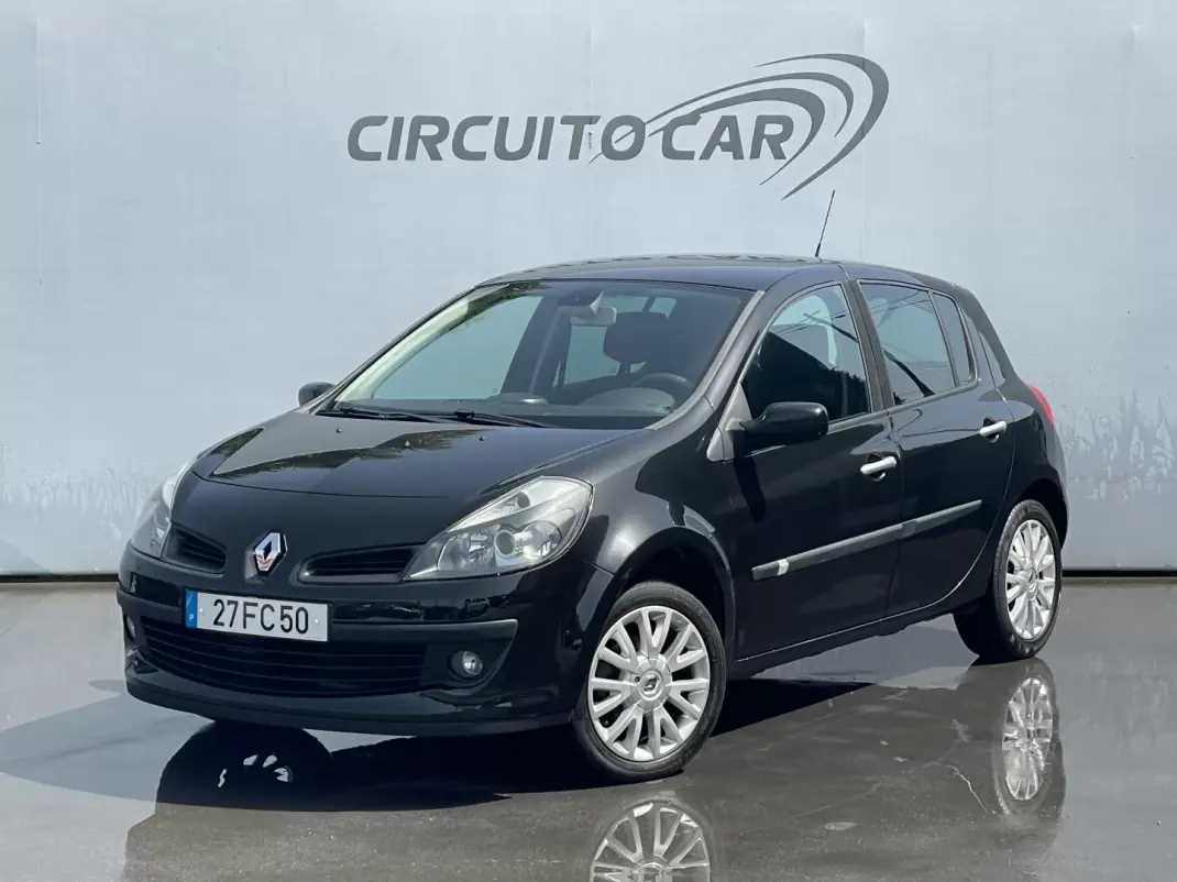 Renault Clio 2008 - 3500 EUR, 376787 km - AUTO.MOTO.pt - 376787km - foto 1 de 21
