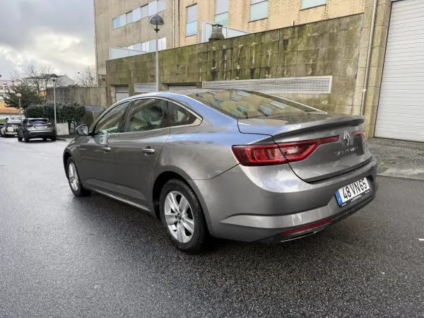 Renault Talisman 2018 - 10950 EUR, 197000 km - AUTO.MOTO.pt - 197000km - foto 4 de 14
