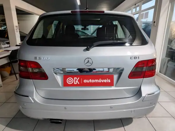 Mercedes-Benz B 200 2005 - 7250 EUR, 226300 km - AUTO.MOTO.pt - 226300km - foto 8 de 33