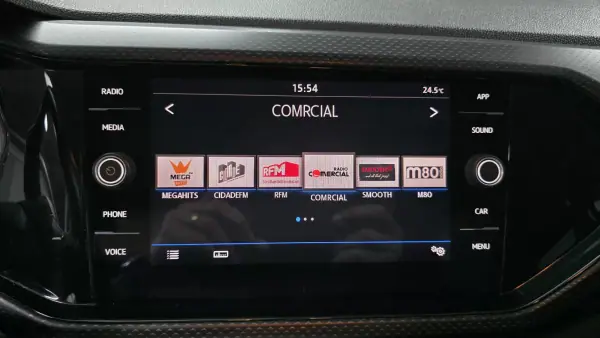 Volkswagen T-Cross 2020 - 17490 EUR, 120000 km - AUTO.MOTO.pt - 120000km - foto 19 de 35