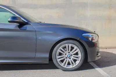 BMW 120 2014 - 18990 EUR, 145000 km - AUTO.MOTO.pt - 145000km - foto 14 de 36