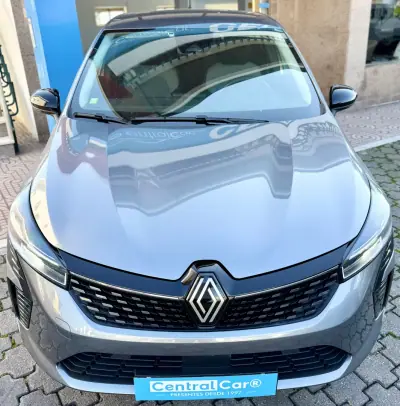 Renault Clio 2024 — foto 4 de 30