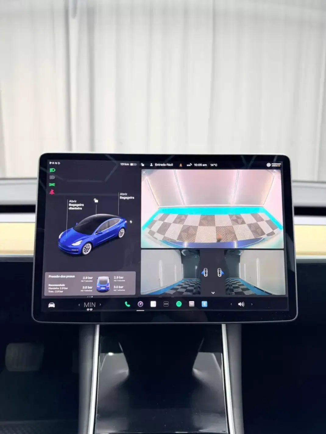 Tesla Model 3 2019 - 17000 EUR, 233000 km - AUTO.MOTO.pt - 233000km - foto 11 de 20