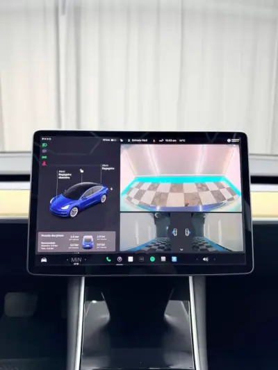 Tesla Model 3 2019 - 17000 EUR, 233000 km - AUTO.MOTO.pt - 233000km - foto 11 de 20