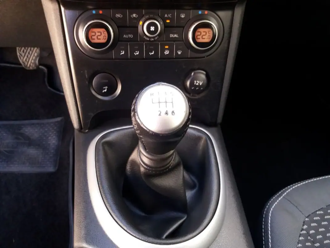 Nissan Qashqai 2008 - 9950 EUR, 181159 km - AUTO.MOTO.pt - 181159km - foto 13 de 25