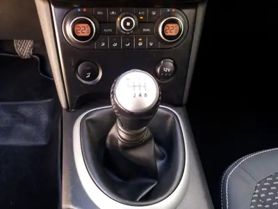 Nissan Qashqai 2008 - 9950 EUR, 181159 km - AUTO.MOTO.pt - 181159km - foto 13 de 25