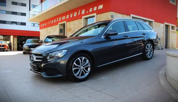 Mercedes-Benz C 200 D Exclusive 2015 Diesel
