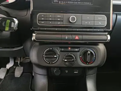 Citroën C3 2018 - 13800 EUR, 156000 km - AUTO.MOTO.pt - 156000km - foto 11 de 14