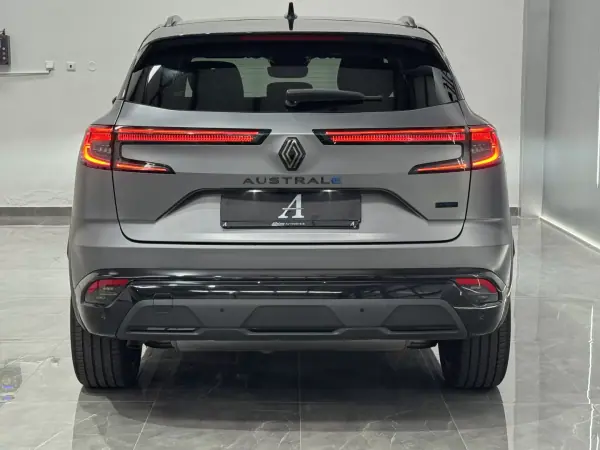 Renault Austral 2023 - 30890 EUR, 17660 km - AUTO.MOTO.pt - 17660km - foto 13 de 45
