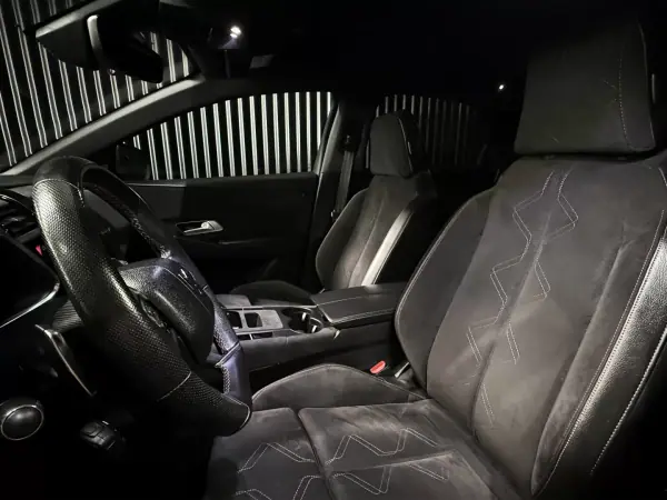 DS DS7 Crossback 2019 - 23500 EUR, 147000 km - AUTO.MOTO.pt - 147000km - foto 6 de 30