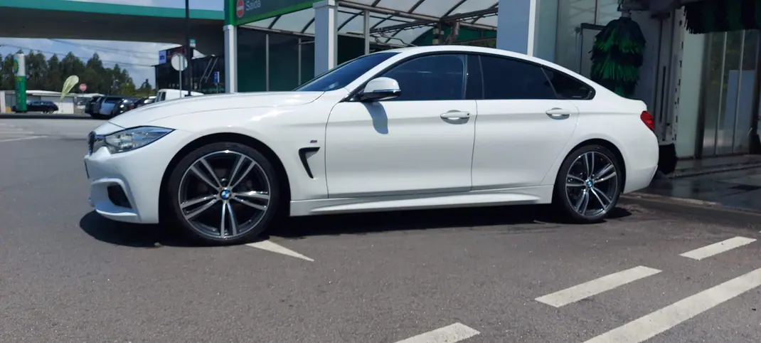 BMW 420 Gran Coupé 2014 - 20700 EUR, 115000 km - AUTO.MOTO.pt - 115000km - foto 2 de 6