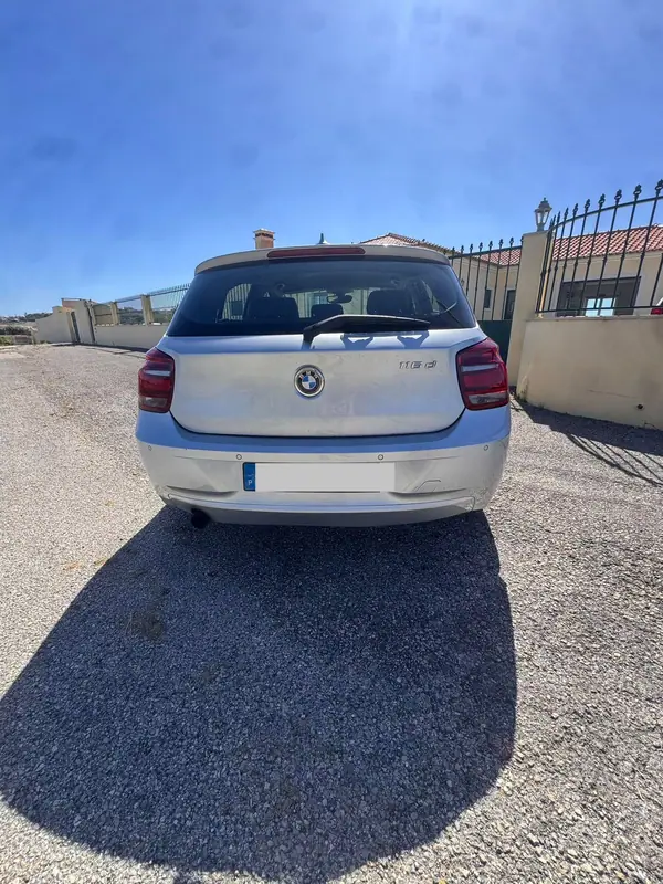 BMW 116 2013 - 9000 EUR, 210000 km - 210000km - foto 4 de 15