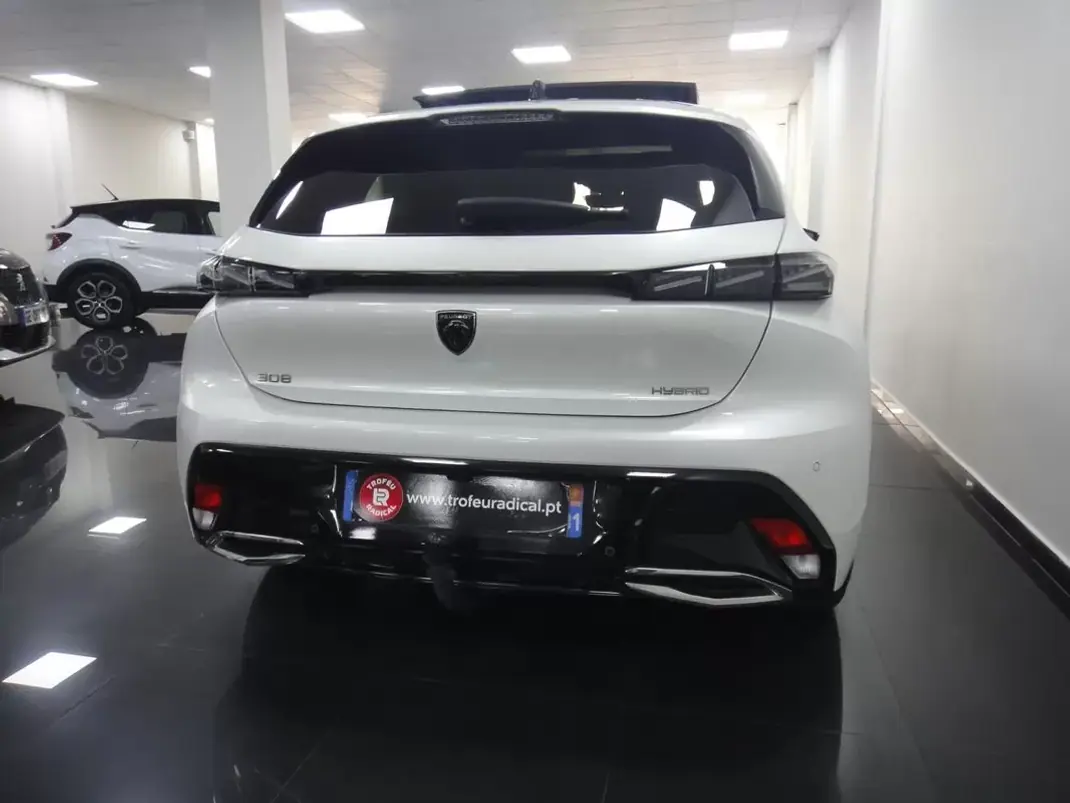 Peugeot 308 2022 - 22750 EUR, 97000 km - AUTO.MOTO.pt - 97000km - foto 7 de 33