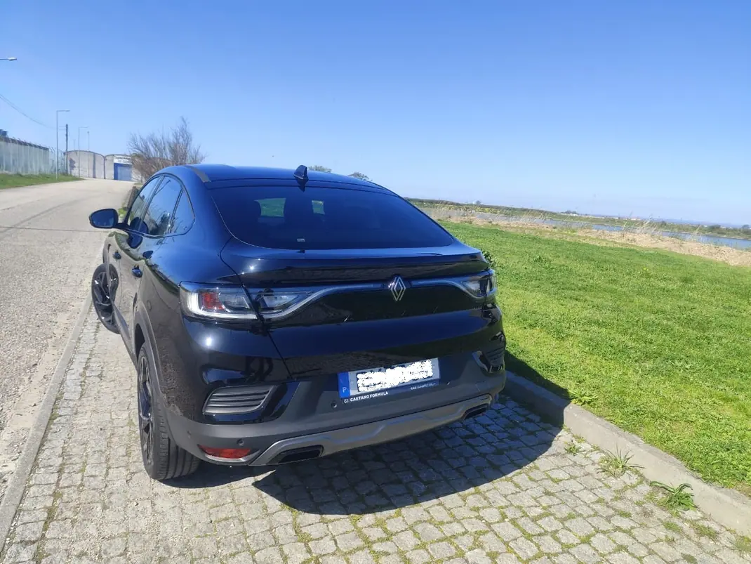 Renault Arkana 2025 - 29990 EUR, 4500 km - AUTO.MOTO.pt - 4500km - foto 11 de 17