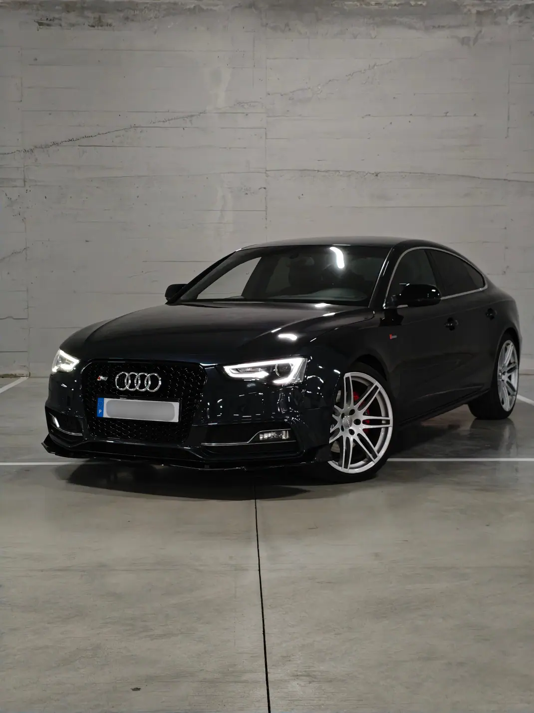 Audi S5 Sportback 2012 - 32000 EUR, 105000 km - AUTO.MOTO.pt - 105000km - foto 1 de 11