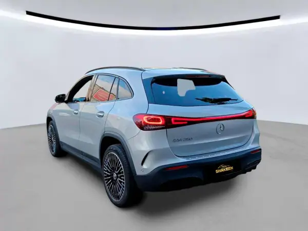 Mercedes-Benz EQA 2021 - 29790 EUR, 81637 km - AUTO.MOTO.pt - 81637km - foto 4 de 14