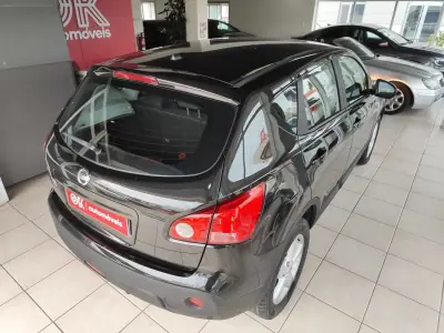 Nissan Qashqai 2010 - 6750 EUR, 250000 km - AUTO.MOTO.pt - 250000km - foto 12 de 32