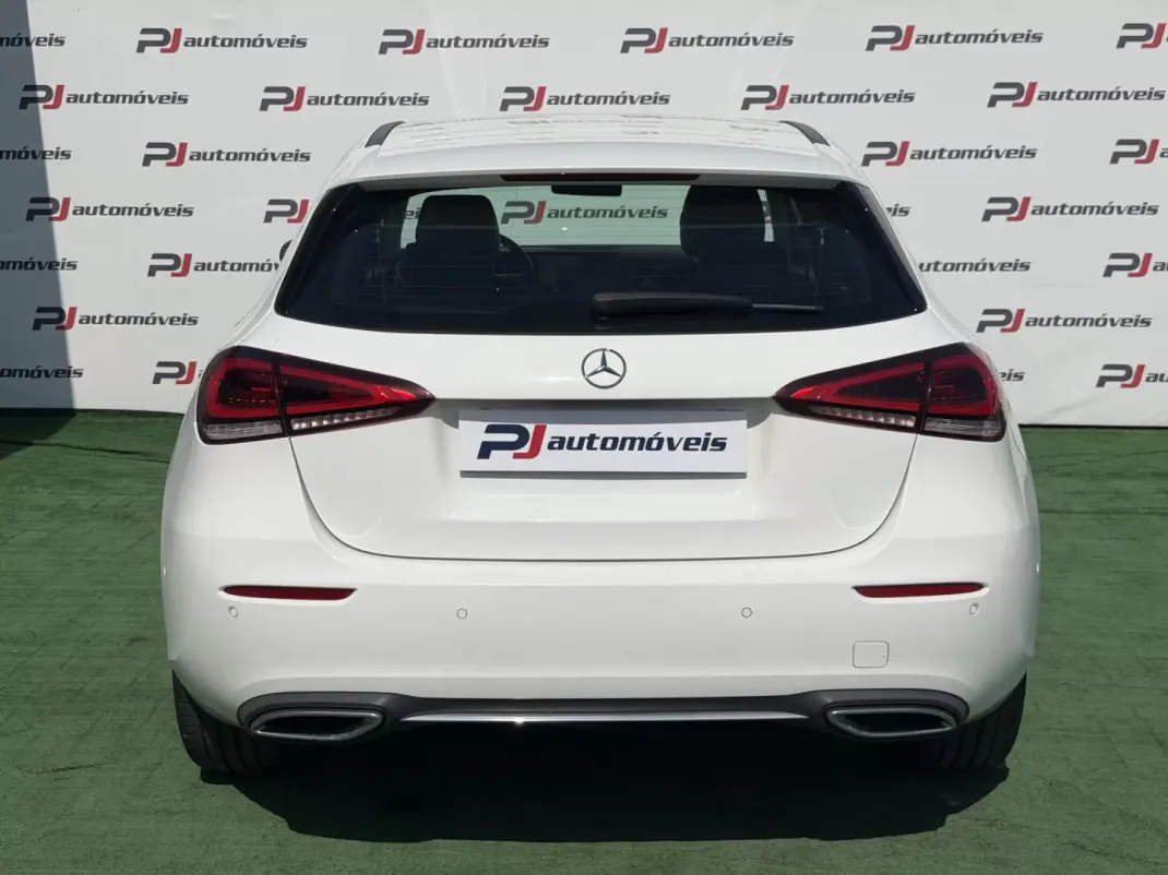 Mercedes-Benz A 180 2018 - 21750 EUR, 102000 km - AUTO.MOTO.pt - 102000km - foto 8 de 18