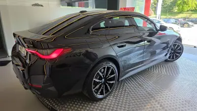 BMW i4 2022 - 38900 EUR, 61219 km - AUTO.MOTO.pt - 61219km - foto 20 de 58
