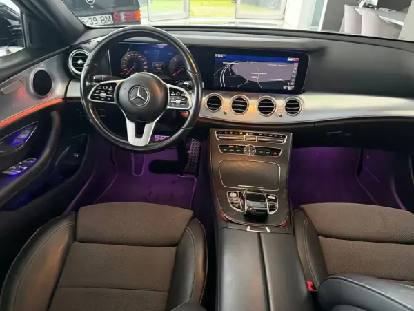Mercedes-Benz E 220 2020 - 34990 EUR, 84701 km - AUTO.MOTO.pt - 84701km - foto 9 de 29