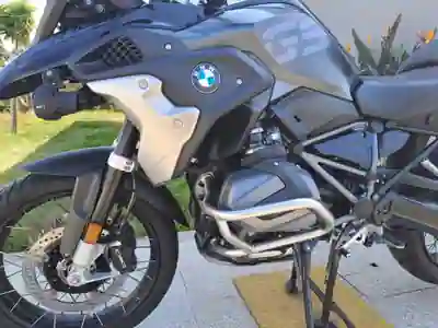 BMW R 1250 GS 2021 - 17750 EUR, 31626 km - AUTO.MOTO.pt - 31626km - foto 3 de 12