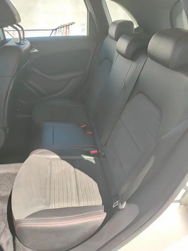 Mercedes-Benz B 180 2016 - 13500 EUR, 168000 km - 168000km - foto 11 de 14