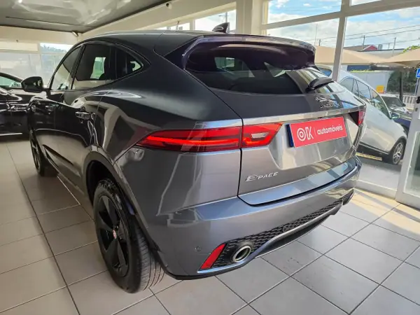 Jaguar E-Pace 2018 - 22500 EUR, 66000 km - AUTO.MOTO.pt - 66000km - foto 7 de 39