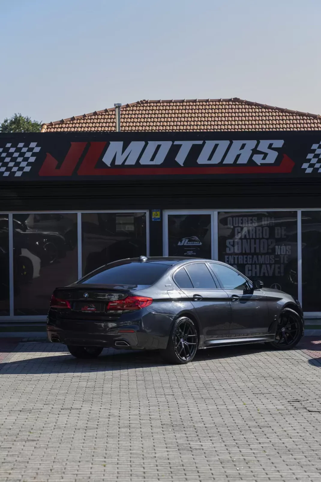 BMW 530e 2019 - 26850 EUR, 181810 km - AUTO.MOTO.pt - 181810km - foto 43 de 47