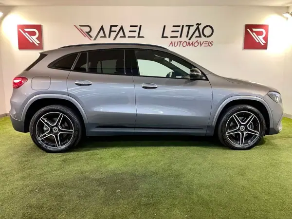 Mercedes-Benz GLA 250 2024 - 46850 EUR, 19000 km - AUTO.MOTO.pt - 19000km - foto 15 de 48