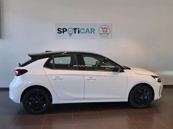 Opel Corsa 2025 - 19750 EUR, 35950 km - AUTO.MOTO.pt - 35950km - foto 12 de 34