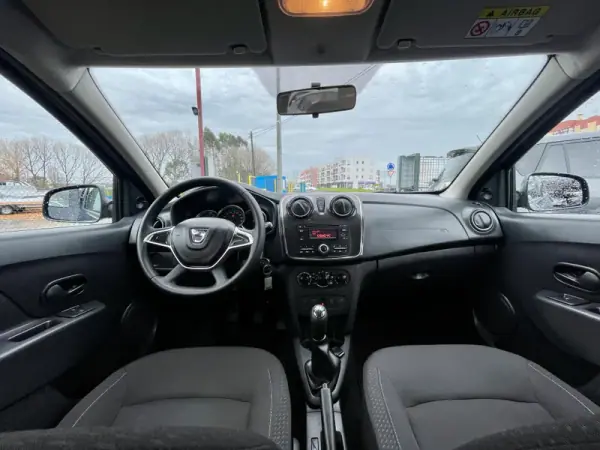 Dacia Sandero 2019 - 10500 EUR, 53499 km - AUTO.MOTO.pt - 53499km - foto 19 de 26
