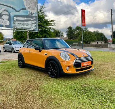 MINI Cooper 2014 - 12900 EUR, 215000 km - AUTO.MOTO.pt - 215000km - foto 9 de 18