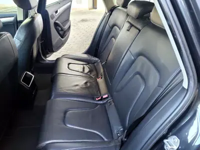 Audi A4 Avant 2010 - 10980 EUR, 243000 km - 243000km - foto 16 de 33