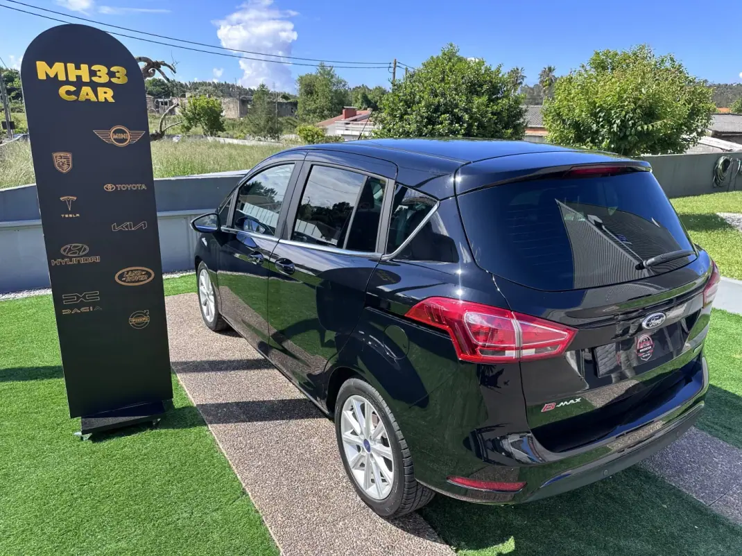 Ford B-Max 2017 - 9900 EUR, 130000 km - AUTO.MOTO.pt - 130000km - foto 12 de 53