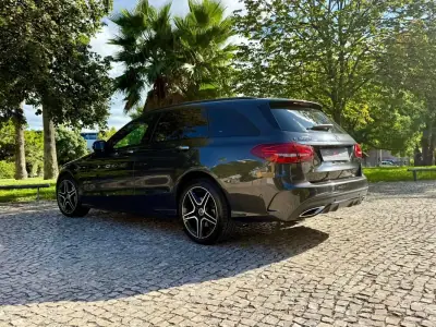 Mercedes-Benz C 300 2021 - 23990 EUR, 177850 km - 177850km - foto 20 de 49