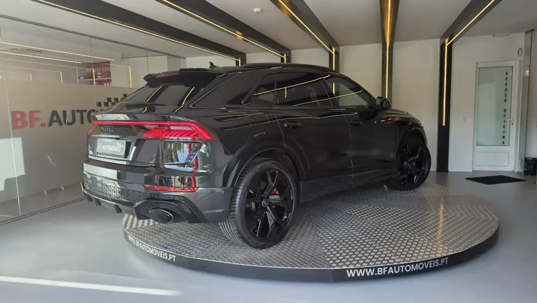 Audi RS Q8 2023 - 159500 EUR, 34813 km - 34813km - foto 19 de 68