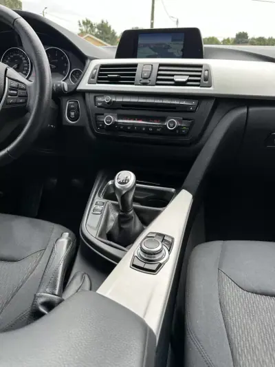 BMW 320 2013 - 13900 EUR, 280000 km - AUTO.MOTO.pt - 280000km - foto 56 de 64