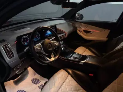 Mercedes-Benz EQC 2022 - 34750 EUR, 153419 km - AUTO.MOTO.pt - 153419km - foto 9 de 19