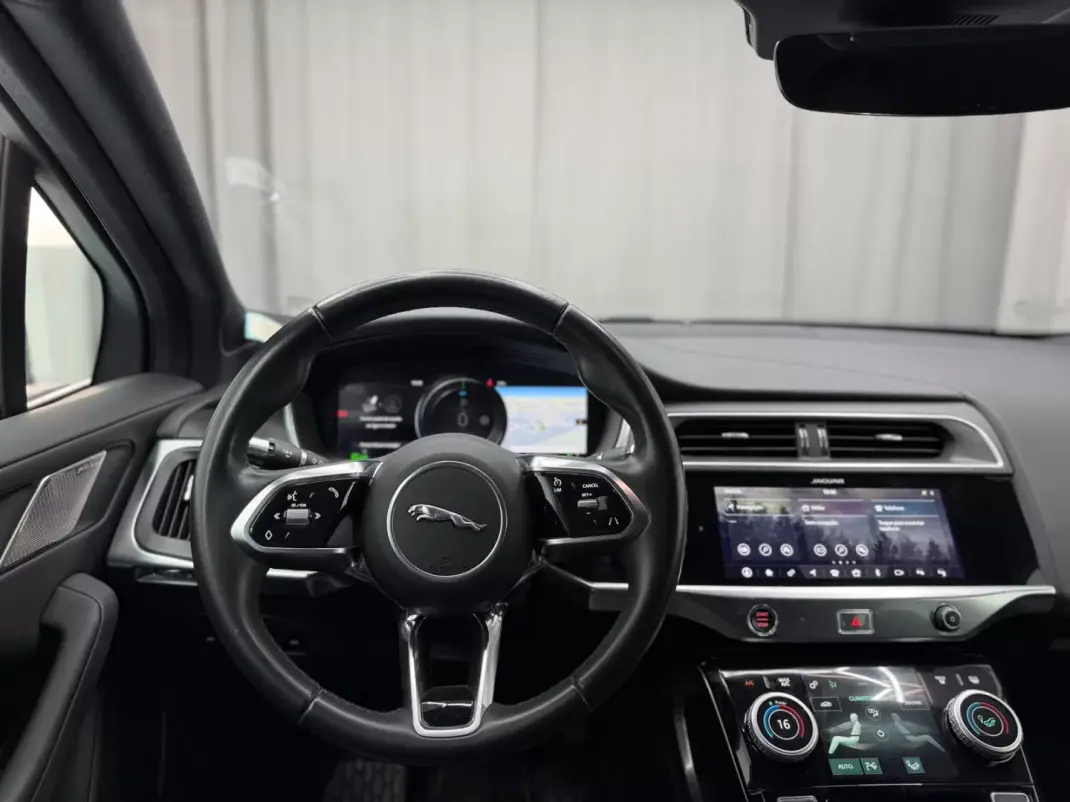 Jaguar I-Pace 2018 - 20000 EUR, 120000 km - 120000km - foto 14 de 20