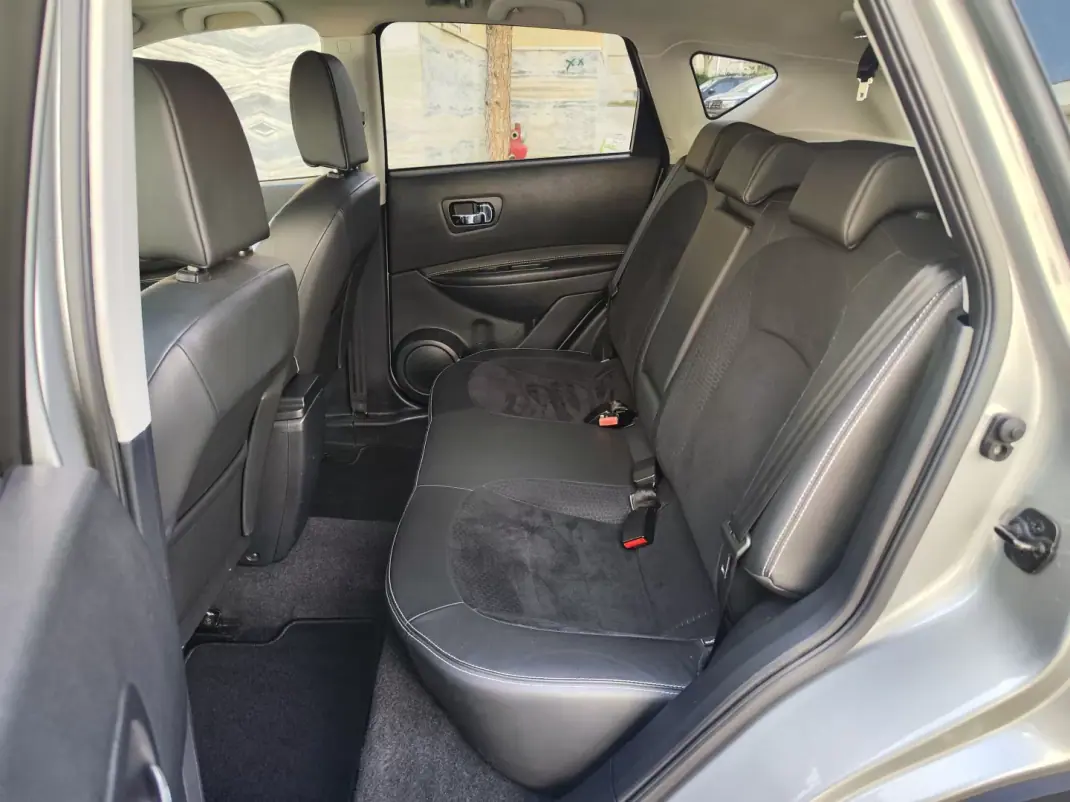 Nissan Qashqai 2013 - 9980 EUR, 197150 km - AUTO.MOTO.pt - 197150km - foto 21 de 40