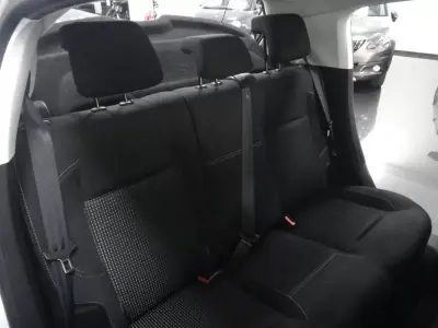 Peugeot 208 2018 - 9900 EUR, 84000 km - 84000km - foto 18 de 26