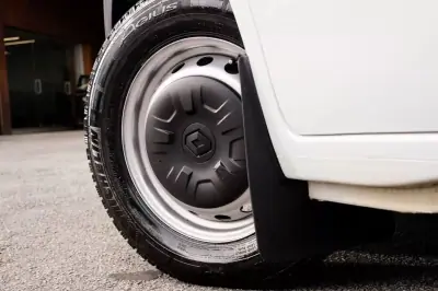 Renault MASTER 2.2DCI CAIXA ABERTA 2023 - 22750 EUR, 166000 km - AUTO.MOTO.pt - 166000km - foto 16 de 20