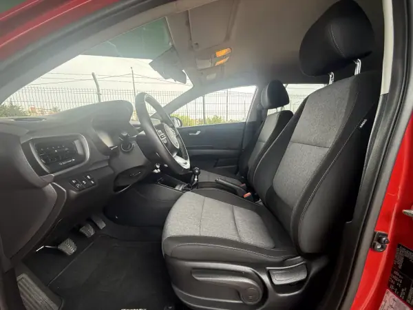 Kia Stonic 2025 - 17900 EUR, 26698 km - AUTO.MOTO.pt - 26698km - foto 8 de 17