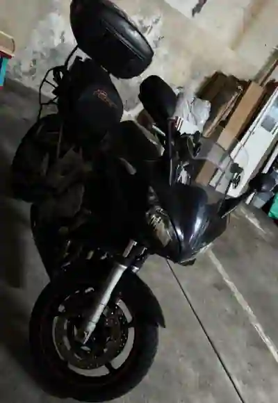 Yamaha FZ 6 2008 - 3350 EUR, 65300 km - 65300km - foto 4 de 10