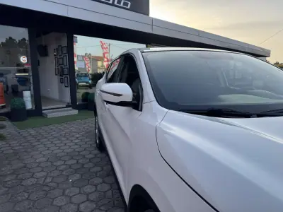 Nissan Qashqai 2015 - 11500 EUR, 258000 km - AUTO.MOTO.pt - 258000km - foto 23 de 36