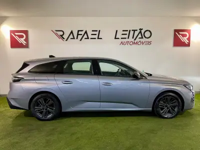 Peugeot 308 SW 2022 - 18450 EUR, 144000 km - AUTO.MOTO.pt - 144000km - foto 5 de 29