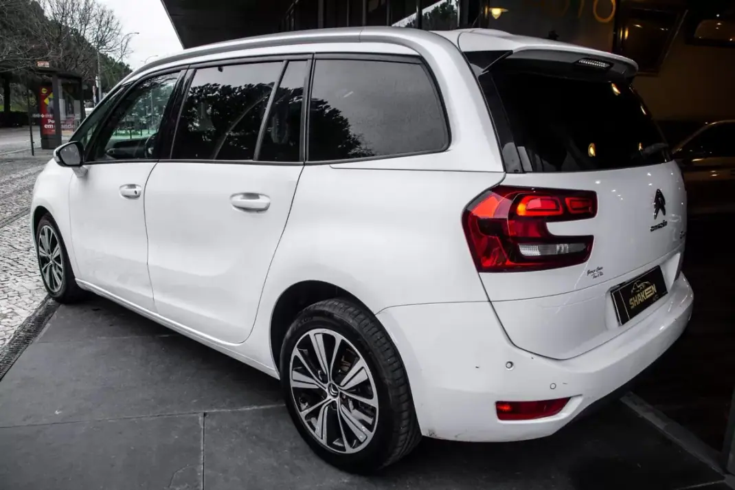 Citroën Grand C4 Spacetourer 2018 - 9900 EUR, 367153 km - AUTO.MOTO.pt - 367153km - foto 3 de 37
