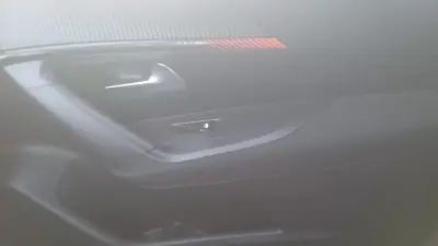 Peugeot 2008 2023 - 18250 EUR, 30000 km - AUTO.MOTO.pt - 30000km - foto 22 de 44