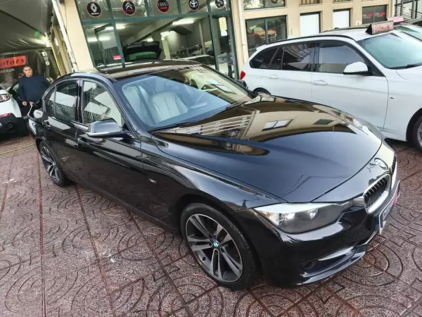 BMW 320 2012 - 13900 EUR, 320000 km - AUTO.MOTO.pt - 320000km - foto 6 de 37